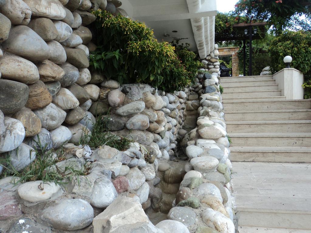 Izethan Hotel Muğla Buitenkant foto