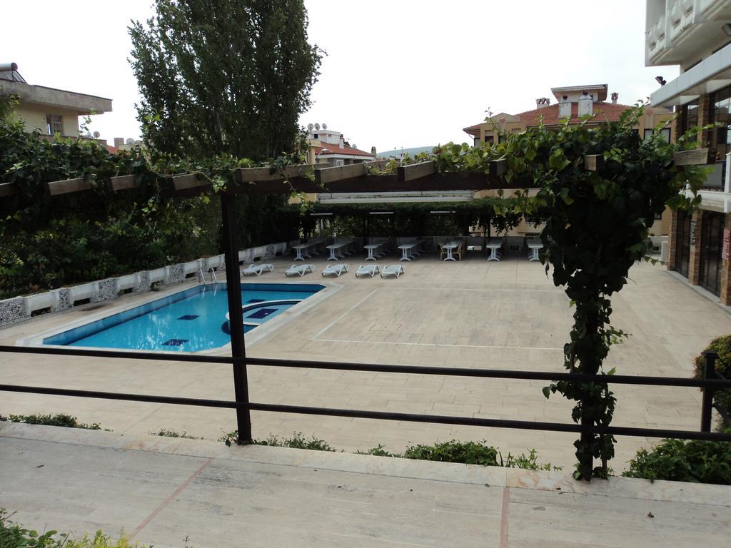Izethan Hotel Muğla Buitenkant foto